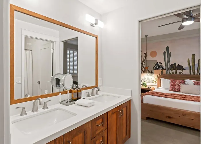 The Good Life Oasis - Luxury 5br - Sleeps 16 Hébergement de vacances *