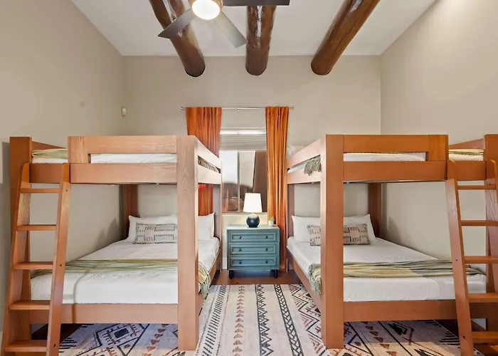 Hébergement de vacances The Good Life Oasis - Luxury 5br - Sleeps 16 *