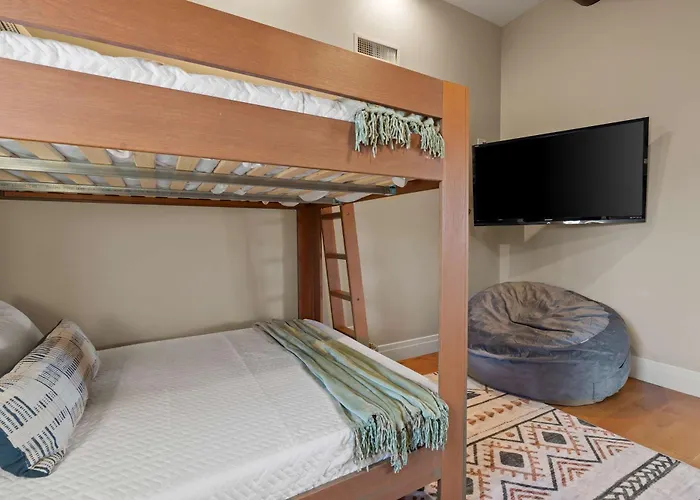 The Good Life Oasis - Luxury 5br - Sleeps 16 * Phoenix
